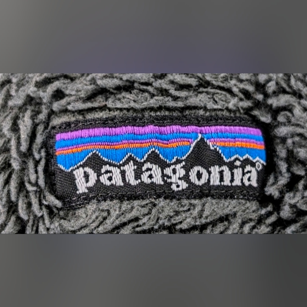 Patagonia • Women’s R3 Regulator Gray Polartec Fleece Hoodie Jacket Size XS - Picture 3 of 4